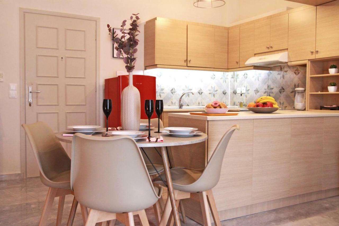 Tres Jolie - Stylish Cityheart Apartment Ретимно Екстериор снимка