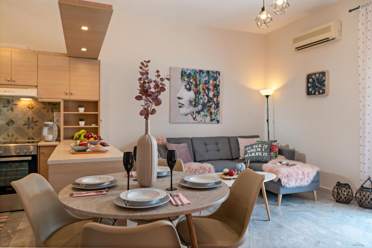 Tres Jolie - Stylish Cityheart Apartment Ретимно Екстериор снимка