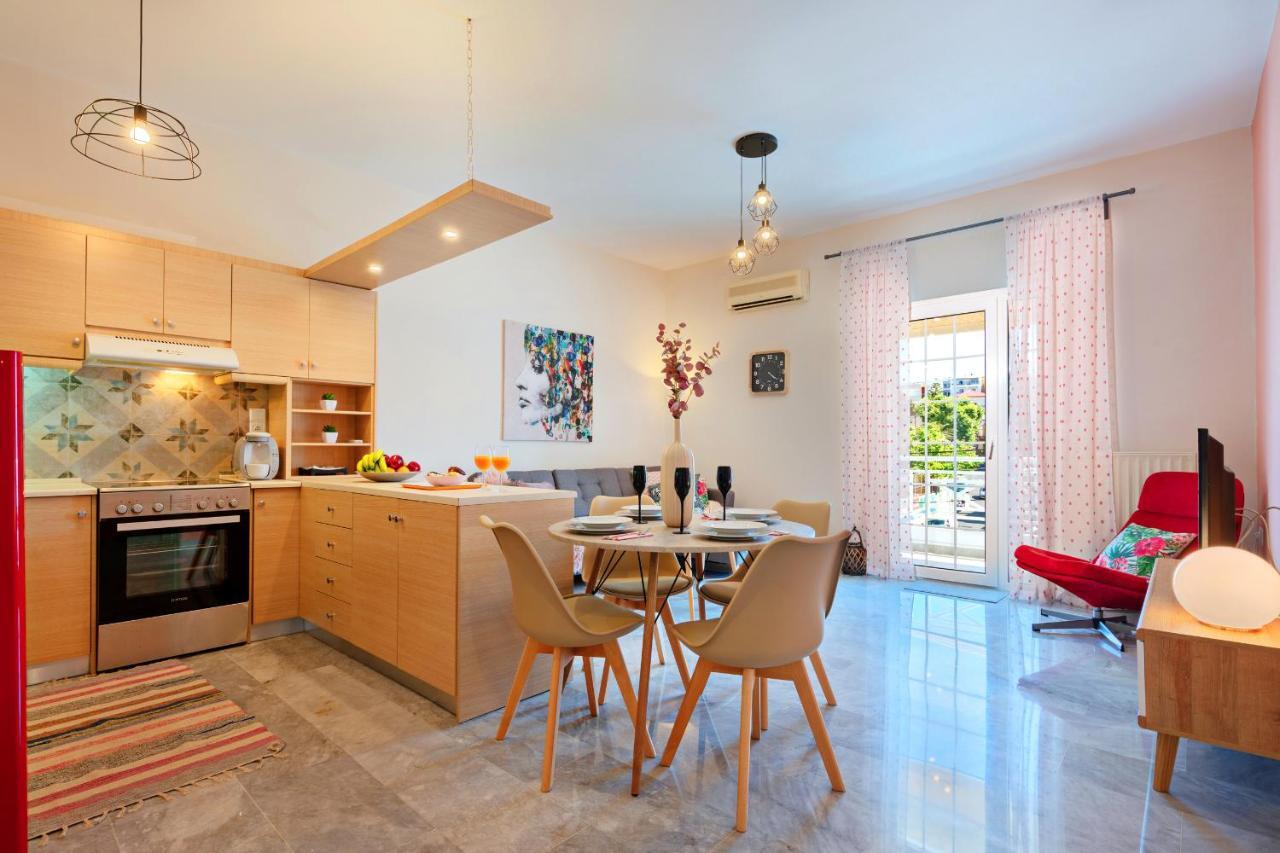 Tres Jolie - Stylish Cityheart Apartment Ретимно Екстериор снимка